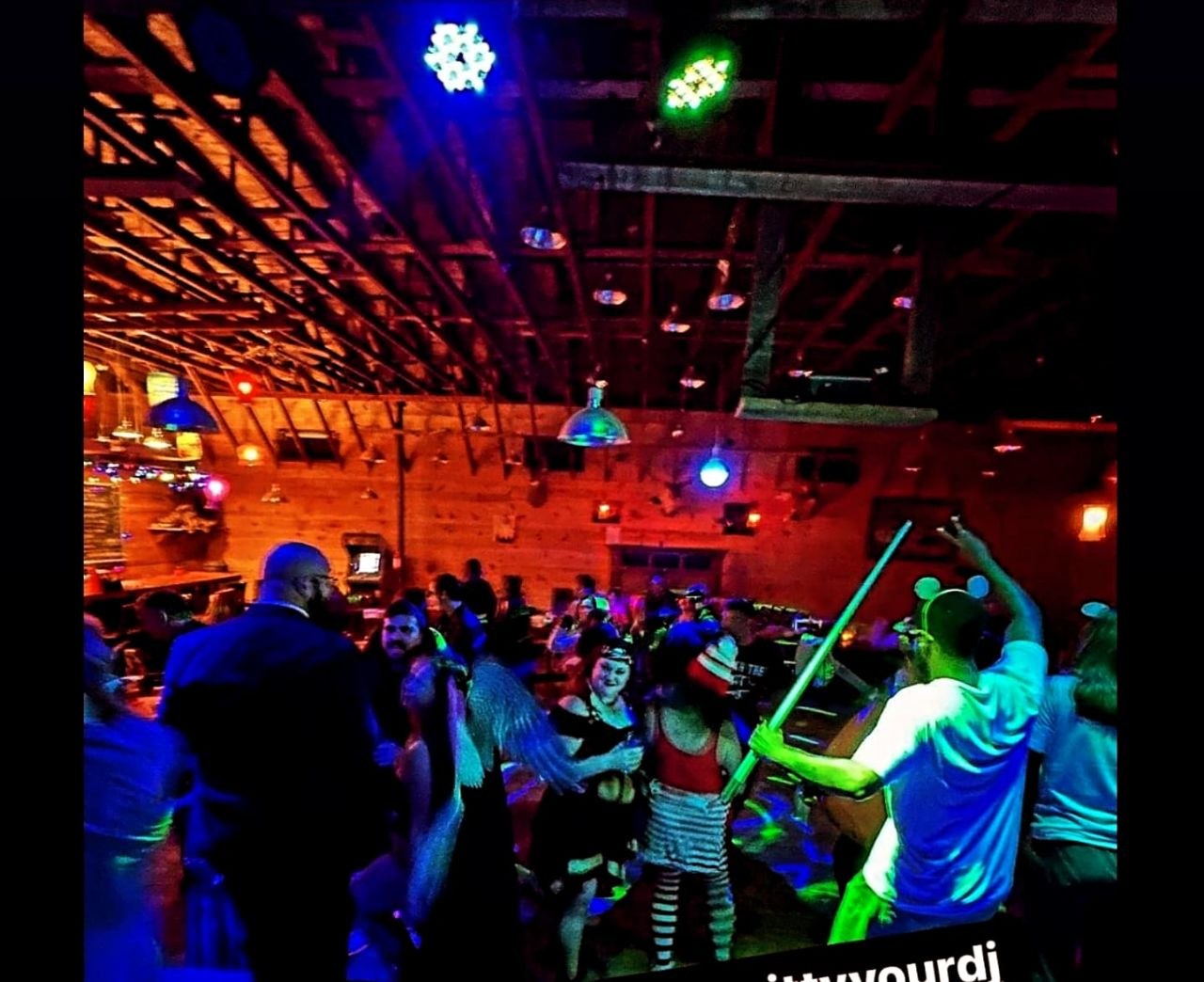 Party space photo 10